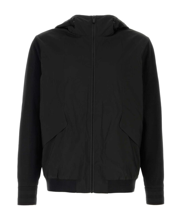 veste-noire-en-polyester-stretch-caldino