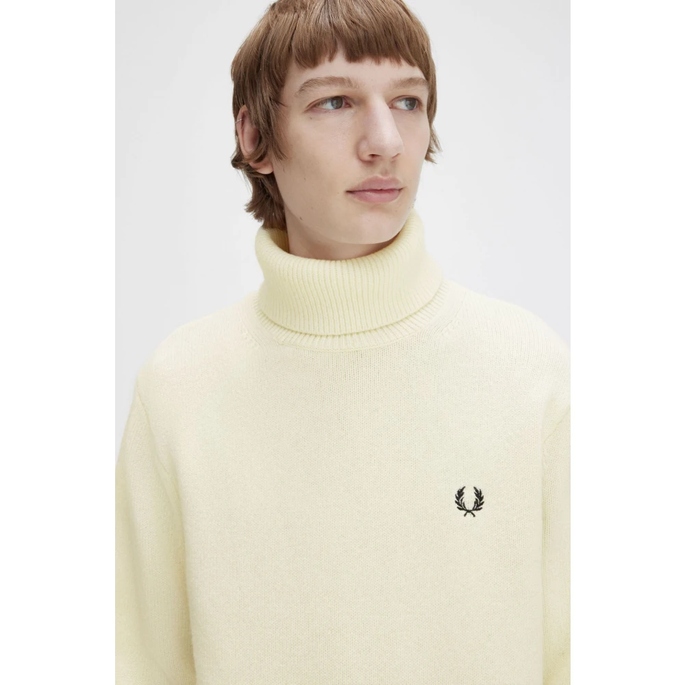 Fred Perry Wollen Coltrui met Hoge Kraag en Mouwdetails Beige Heren