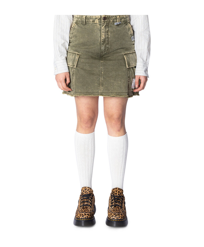 khaki-military-cargo-shorts-vintage-design