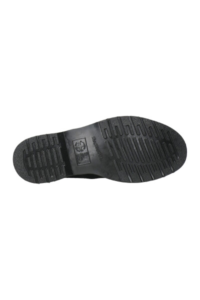 Schnürstiefel