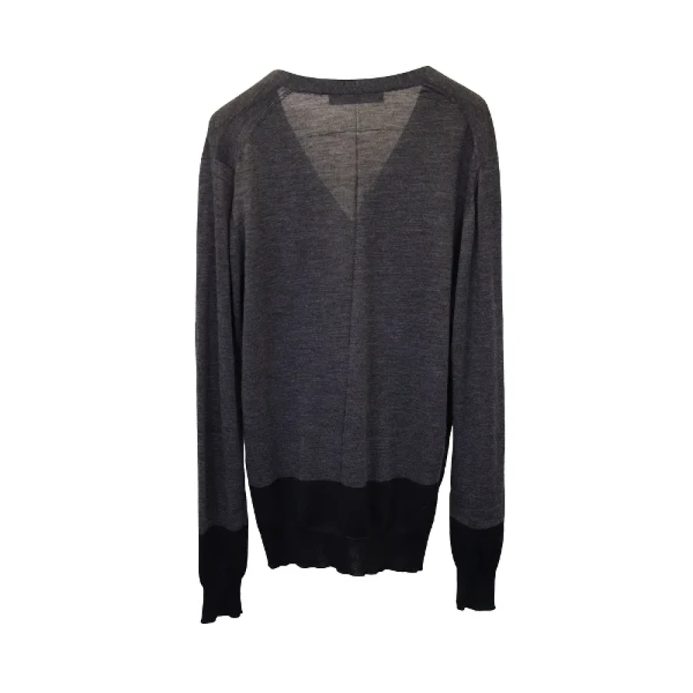 Givenchy Pre-owned Wool tops Gray Dames