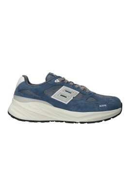 runner-sneaker