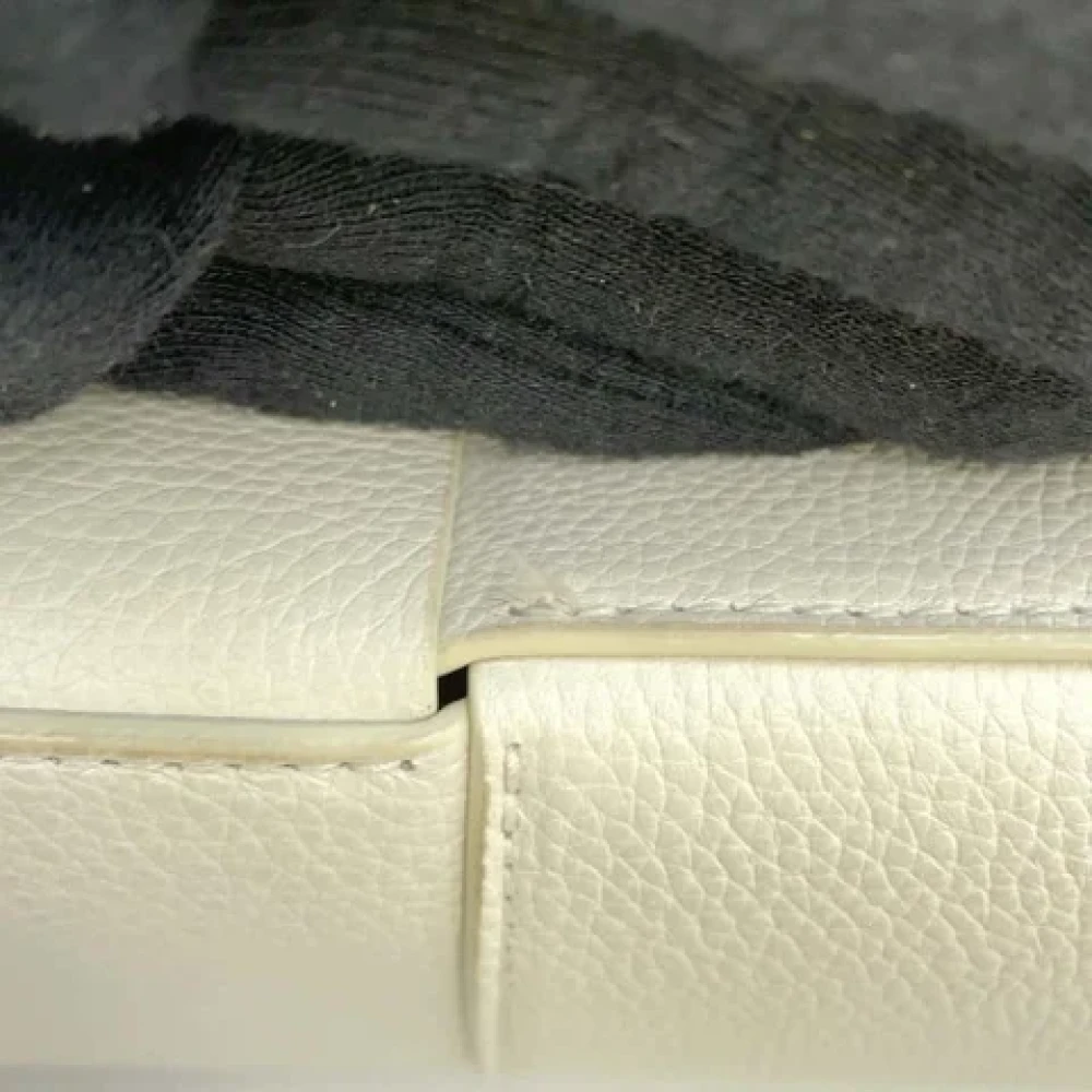 Bottega Veneta Vintage Pre-owned Leather handbags White Dames