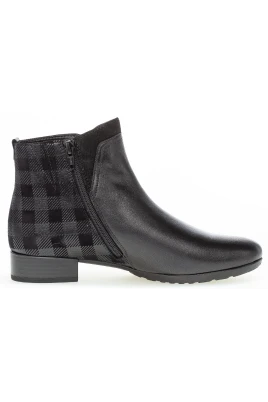 Comfort More Widths Chelsea Boots