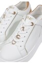 sneakers-elegantes-pour-femmes-pour-un-usage-quotidien