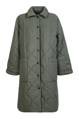 veste-verte-matelassee-a-ondes-pour-femmes