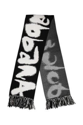 luxurious-black-logo-neck-warmer
