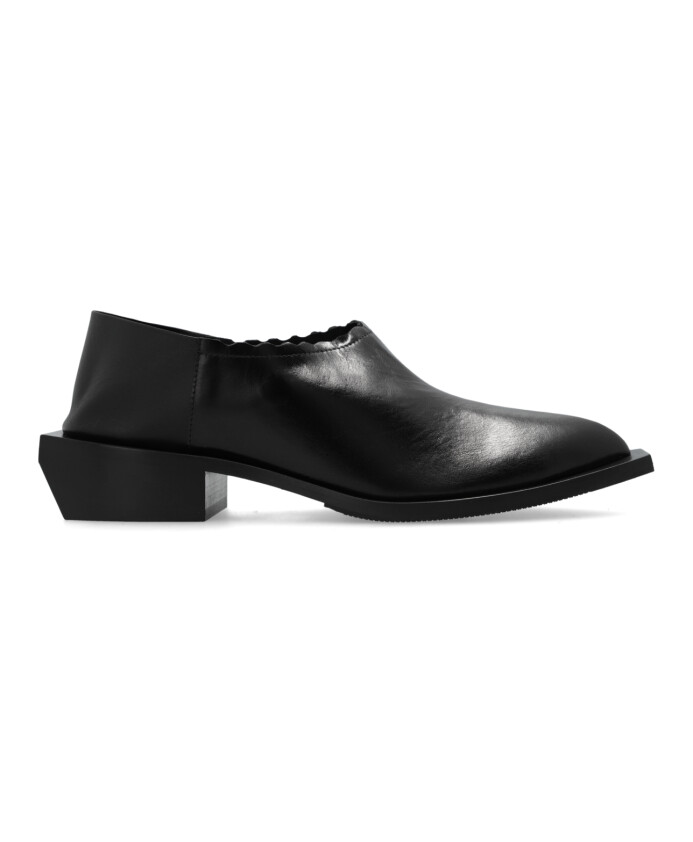 chaussures-en-cuir