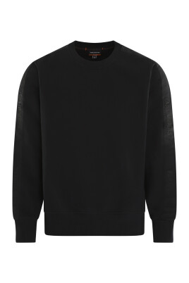 pull-armstrong-noir