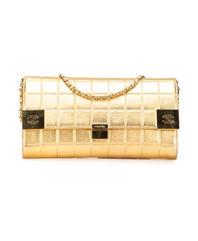 pre-owned-cuir-sacs-chanel