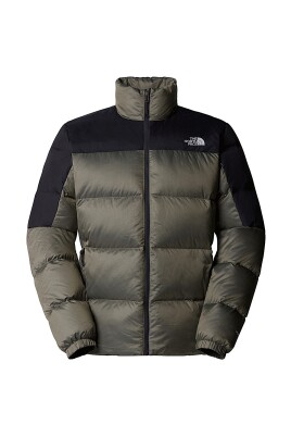 stylish-jacket-for-outdoor-adventures