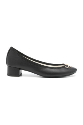 black-leather-pumps-logo-heel