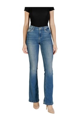 high-waist-flared-jeans