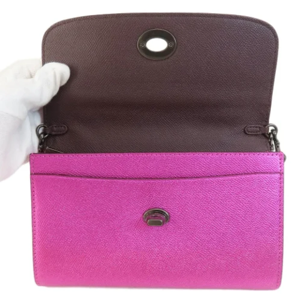 Coach Pre-owned Leather wallets Pink Dames