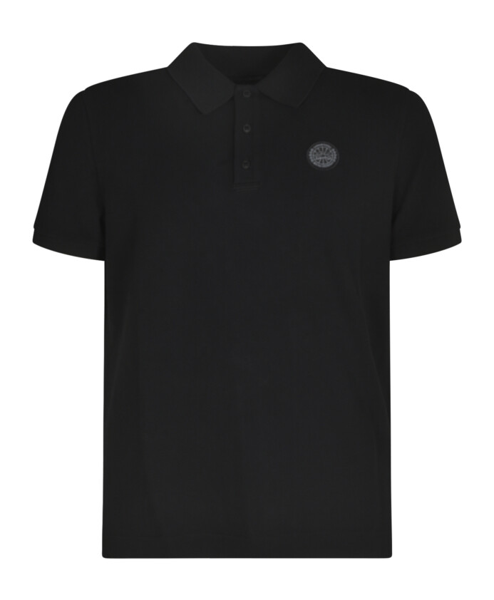 black-t-shirts-and-polos