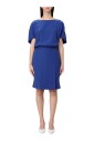 robe-bleue-a-col-bateau