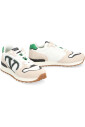 lage-sneakers-met-suede-inzetstukken