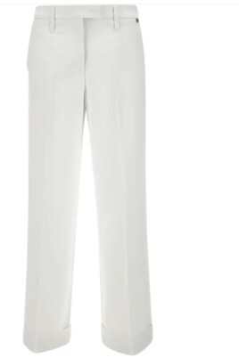 pantalon-crepe-blanc-coupe-classique