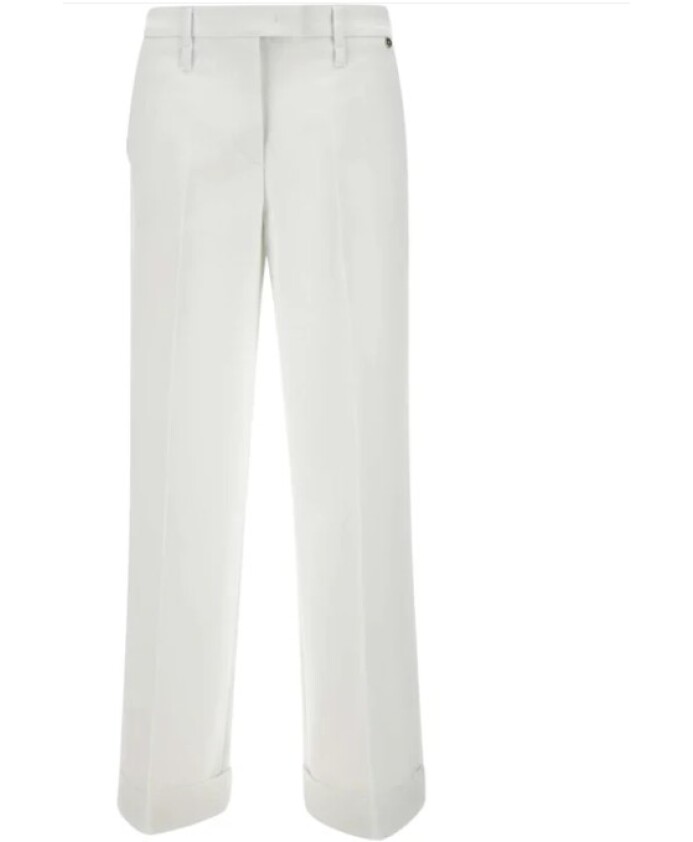 pantalon-crepe-blanc-coupe-classique
