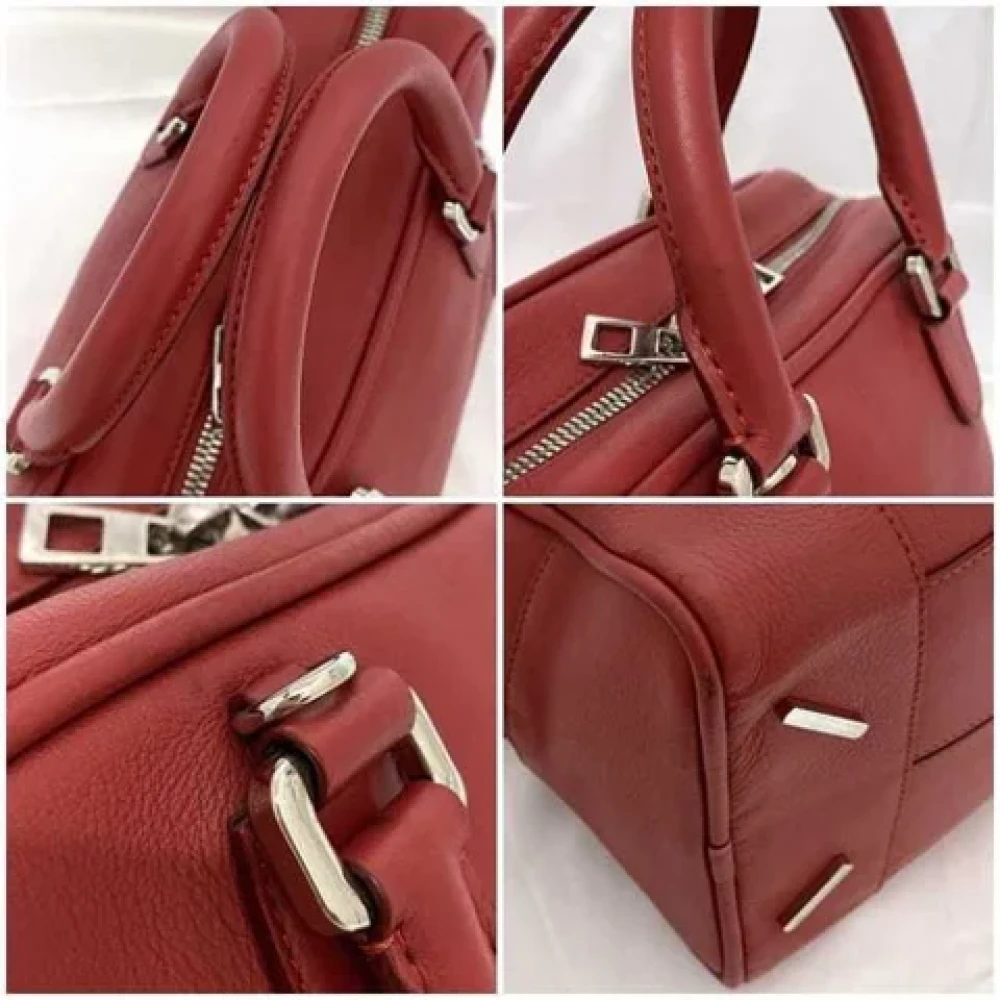 Loewe Pre-owned Fabric handbags Red Dames