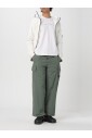 pantalon-cargo-vert-coupe-decontractee