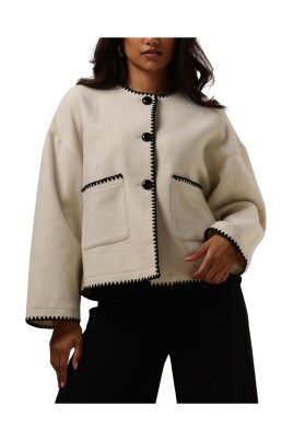 elegante-isac-jacket-met-handborduursel