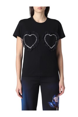 black-graphic-print-t-shirt