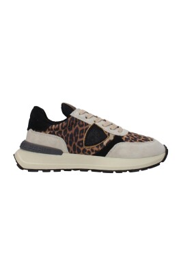 sneakers-en-tissu-vintage-avec-details-du-logo