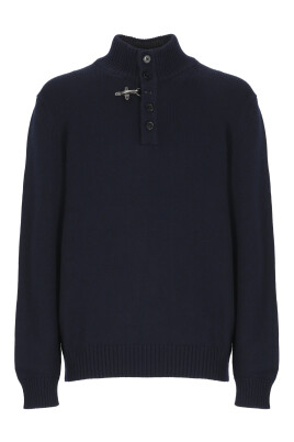 turtleneck-sweater