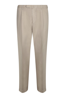 beige-trousers-for-men