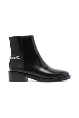 bottines-noires-en-cuir-avec-talon-empile