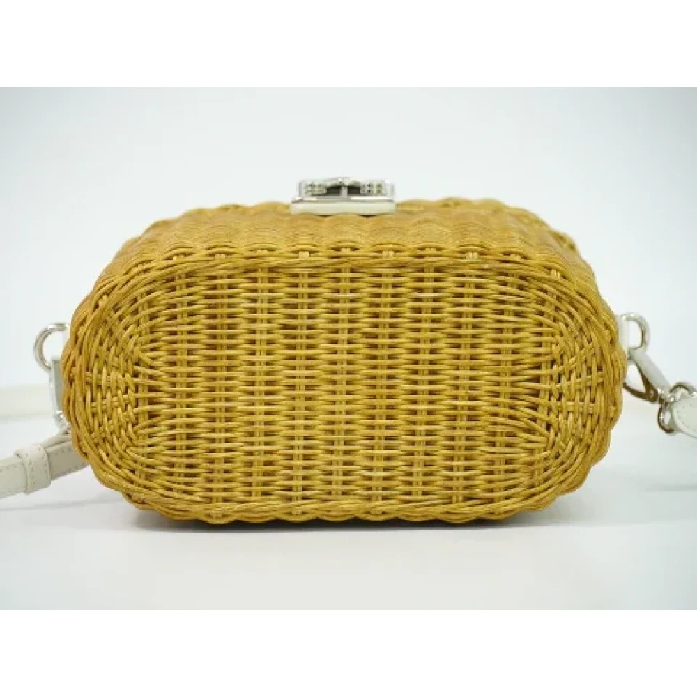 Miu Pre-owned Fabric handbags Yellow Dames