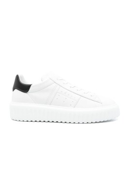 sneakers-blanches-pour-homme