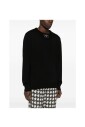 pull-en-maille-noir-avec-patch-logo