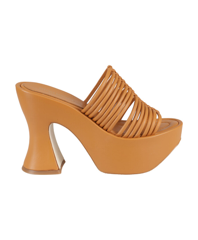 high-heel-sandals