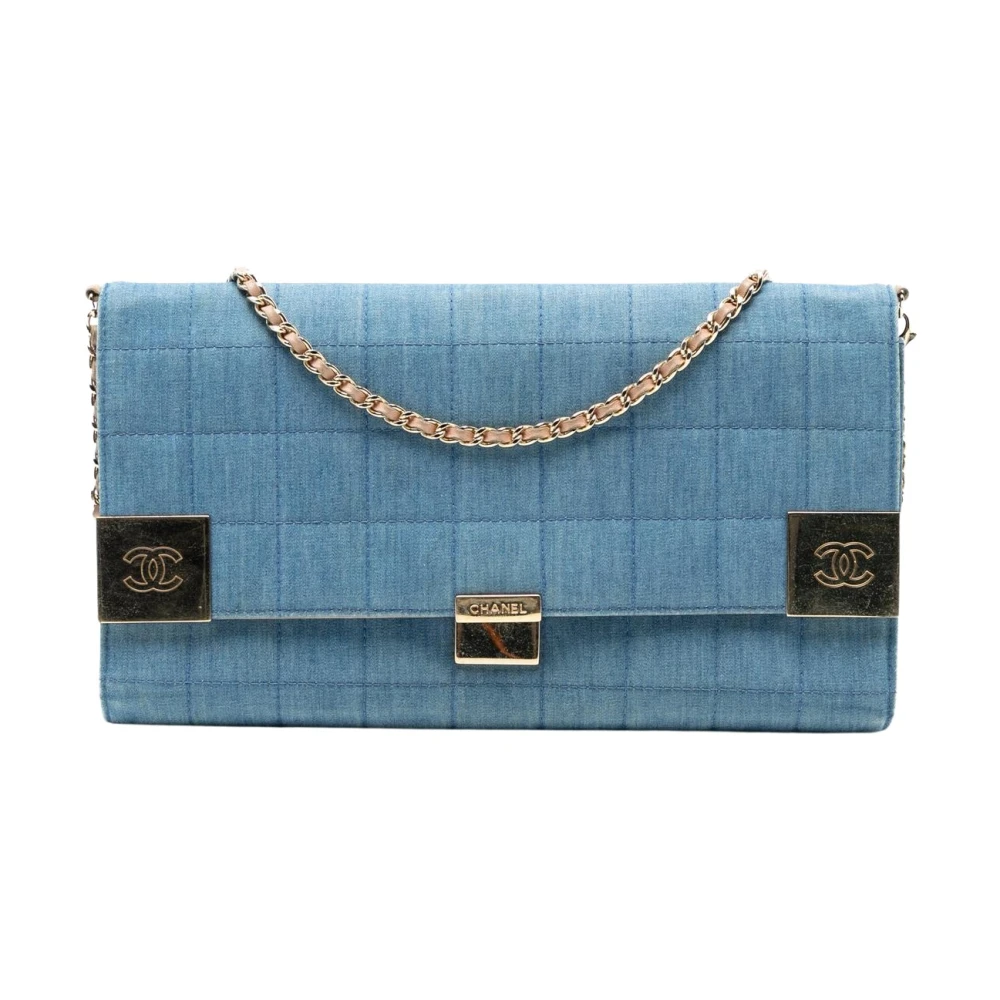 Chanel Vintage Women's Blue Pre-Owned Chain Flap Bag