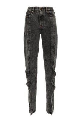 black-high-waisted-tapered-leg-jeans