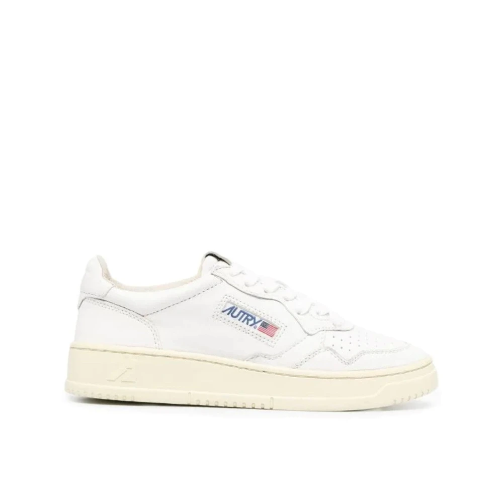Autry Medalist Sneaker - Female - Sneakers - White - 5 Uk - Shoes