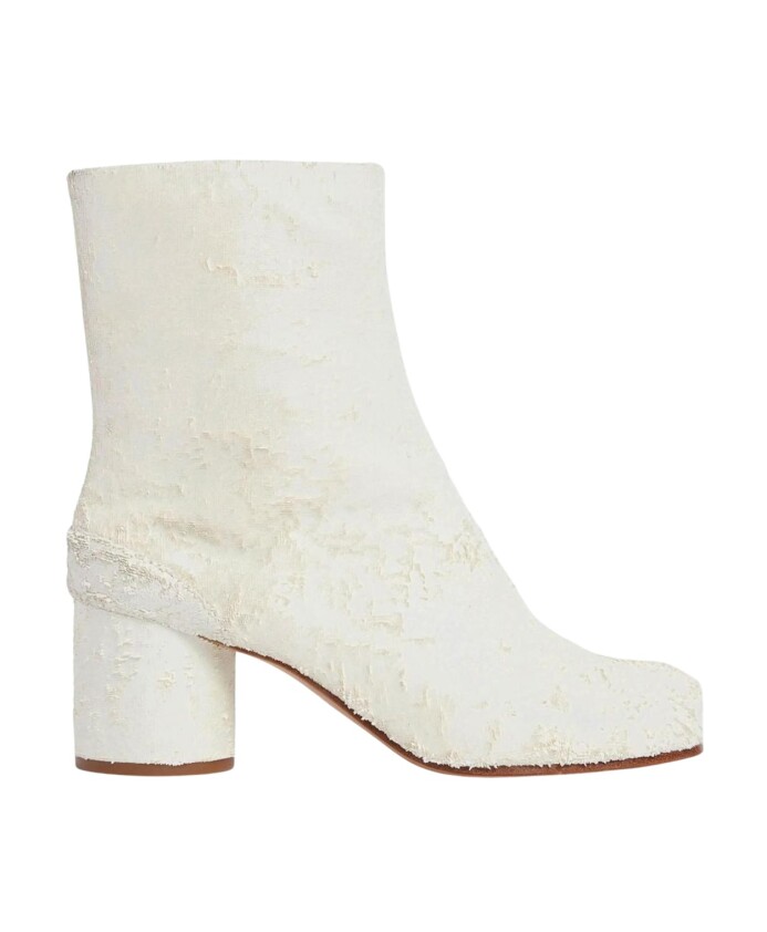 bottines-blanches-a-talon-sculpte