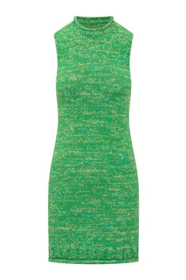 robe-sans-manches-a-col-rond