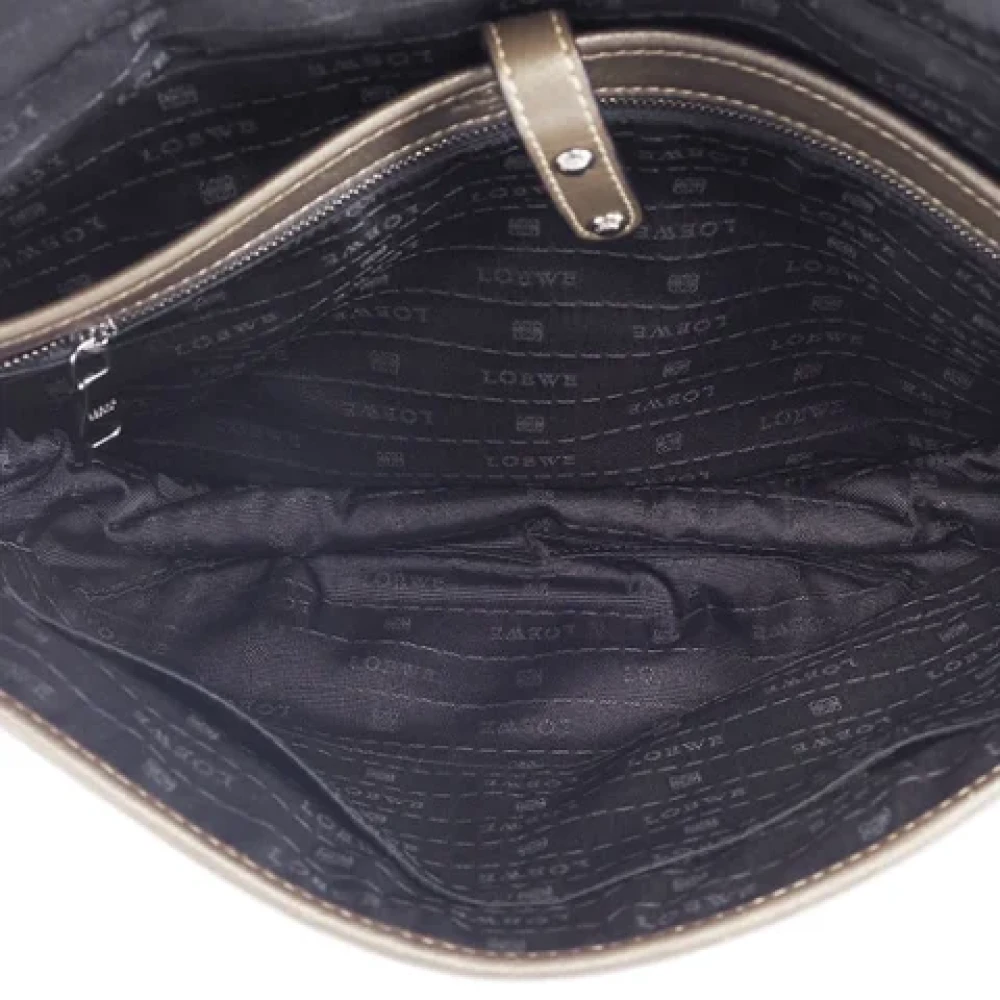Loewe Pre-owned Leather shoulder-bags Brown Dames