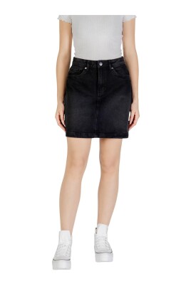 black-cotton-plain-skirt