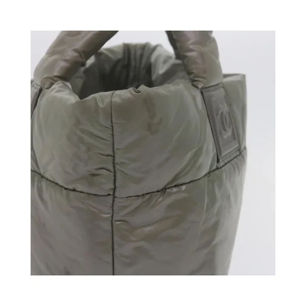 Chanel Vintage Pre-owned Nylon chanel-bags Gray Dames