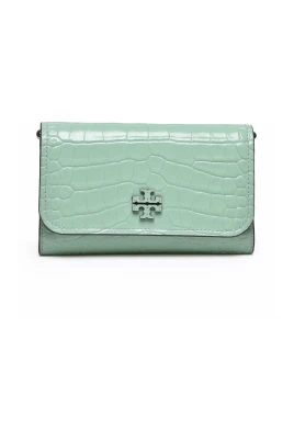 Thea Embossed Flat
