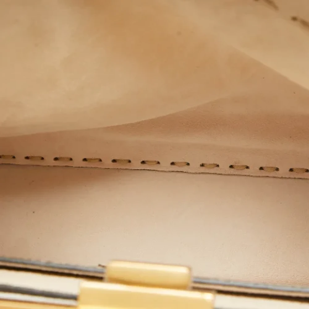 Fendi Vintage Pre-owned Leather handbags White Dames