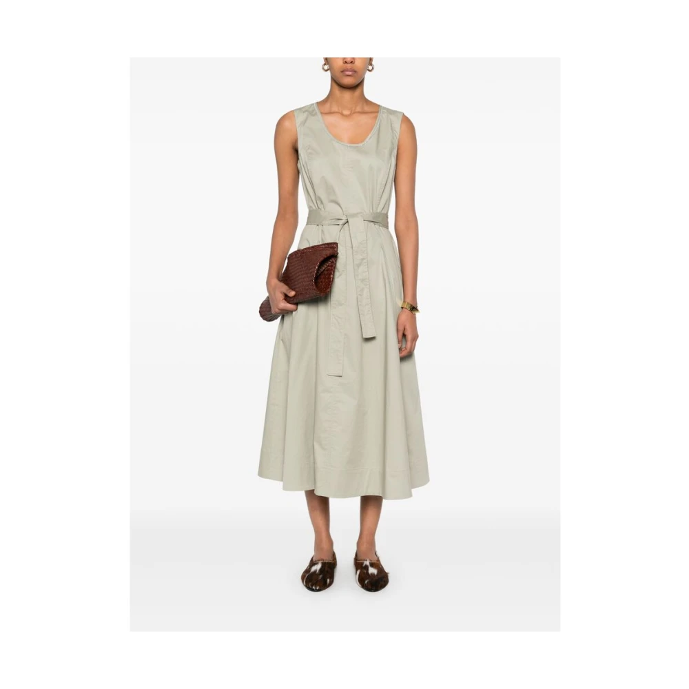 PESERICO Khaki Mouwloze Jurk met Riem en Zakken Green Dames