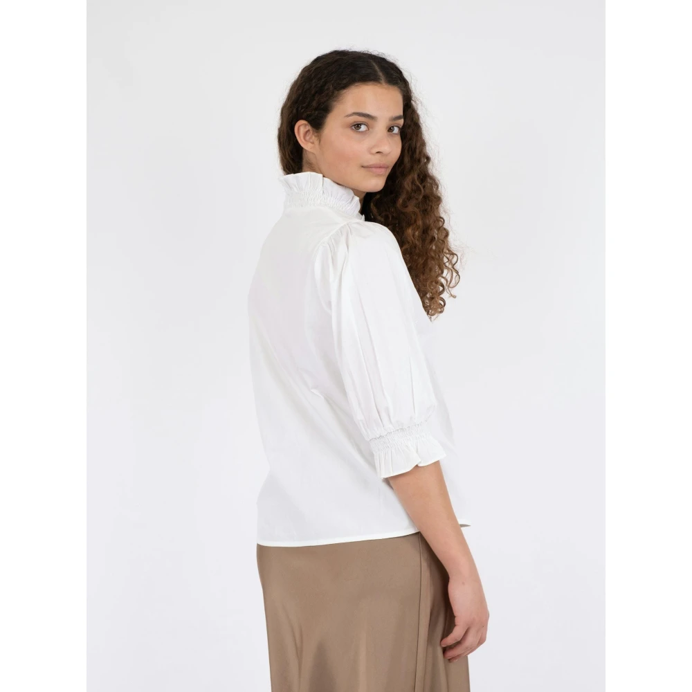 NEO NOIR Witte Poplin Blouse met Ruchedetails White Dames