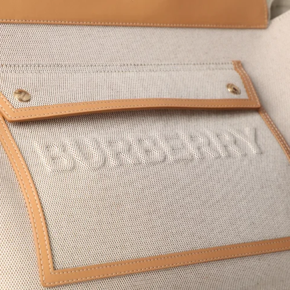 Burberry Leather totes Gray Dames