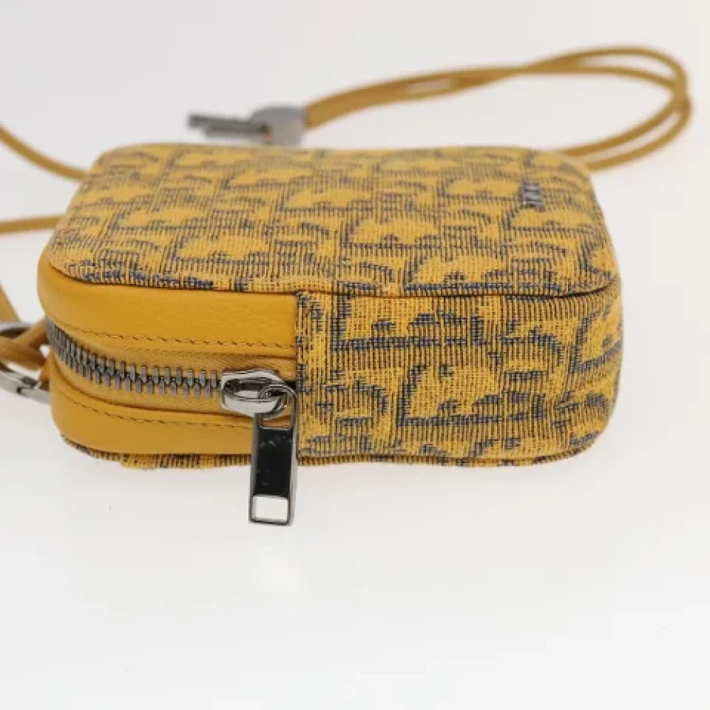 Dior Vintage Pre-owned Canvas shoulder-bags Yellow Heren