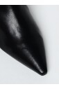 bottines-en-daim-a-bout-pointu